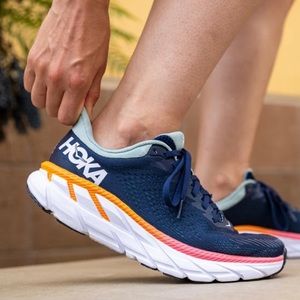 Hoka One One Clifton 7 Size 8.5 Navy Pink Orange Light Blue amazing condition